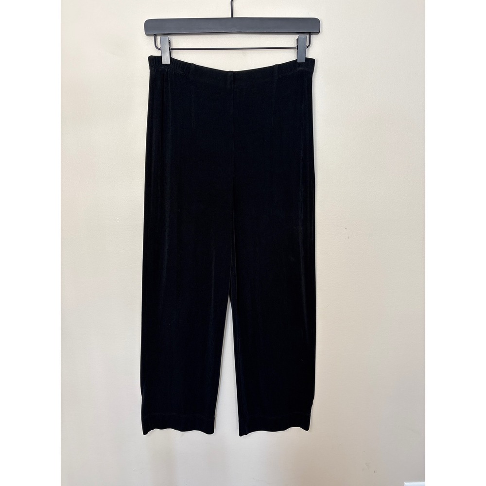 Chicos Travelers Black Slinky Cropped Pants High Rise Straight Leg Size 0 Small